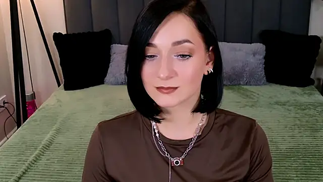Snapshot of BaileeLynn chatting on 06-06-26, 01:05 BaileeLynn online show from 06-06-26, 01:05