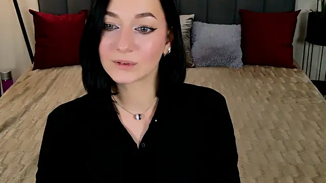 Snapshot of BaileeLynn chatting on 07-08-26, 01:04 BaileeLynn online show from 07-08-26, 01:04