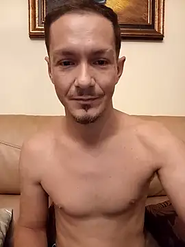 Snapshot of Graimito chatting on 07-05-26, 01:07 Graimito online show from 07-05-26, 01:07