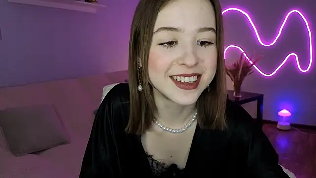 Snapshot of Stacey_Will chatting on 04-05-26, 09:23 Stacey Will online show from 04-05-26, 09:23