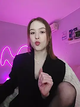 Snapshot of Stacey_Will chatting on 04-30-26, 08:57 Stacey Will online show from 04-30-26, 08:57