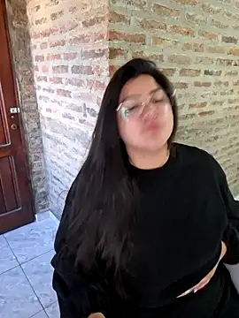 morenalatinaa online show from 05-12-26, 12:02