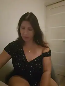 Snapshot of Ambika_beauty chatting on 07-06-26, 08:11 Ambika beauty online show from 07-06-26, 08:11