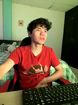 Im Camii online show from 10-30-25, 04:30