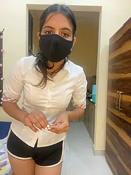 Snapshot of deepikaa_aroraa chatting on 11-21-25, 10:36 deepikaa aroraa online show from 11-21-25, 10:36