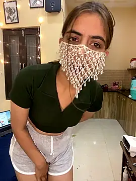 Snapshot of deepikaa_aroraa chatting on 01-14-26, 04:56 deepikaa aroraa online show from 01-14-26, 04:56