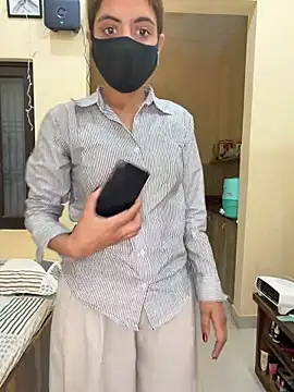 Snapshot of deepikaa_aroraa chatting on 02-21-26, 09:10 deepikaa aroraa online show from 02-21-26, 09:10