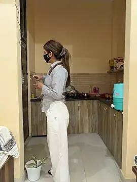 Snapshot of deepikaa_aroraa chatting on 02-23-26, 10:23 deepikaa aroraa online show from 02-23-26, 10:23