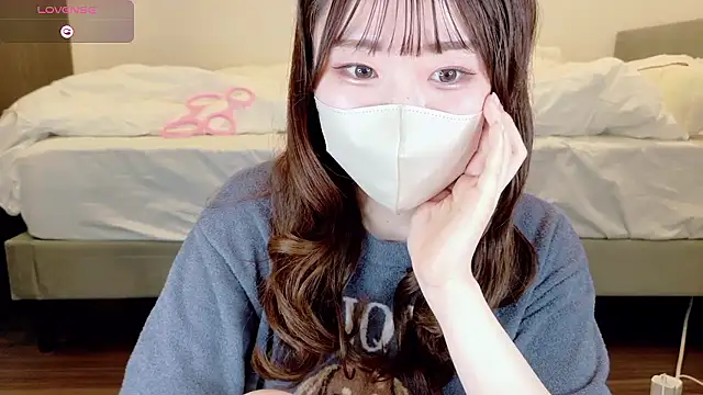 Snapshot of yura_ra_ra chatting on 05-29-26, 07:17 yura ra ra online show from 05-29-26, 07:17