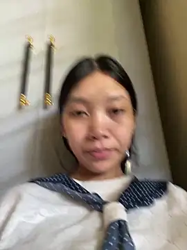 linh-lan1 online show from 06-16-26, 05:10