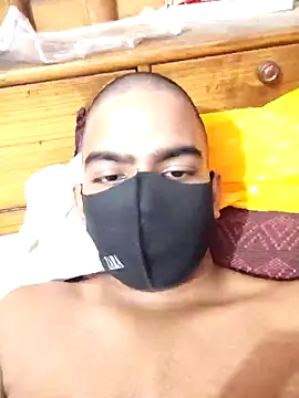 delhi  man 1 online show from 10-25-25, 02:46