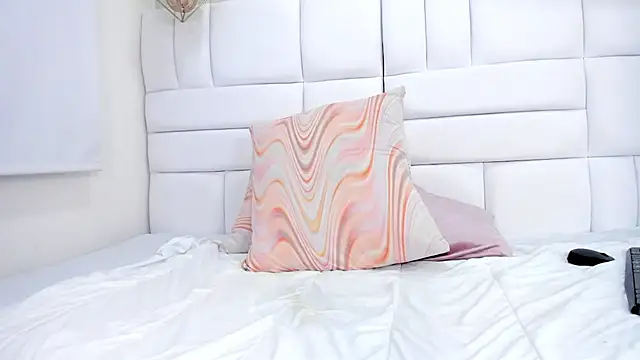 denisse khan online show from 03-14-26, 05:24