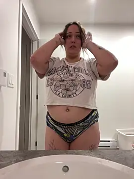 Amyblackheartxox online show from 03-13-26, 11:55