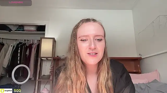 Pattyworld69 online show from 04-11-26, 05:28