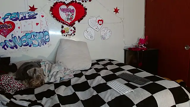 picante70  online show from 02-06-26, 11:24