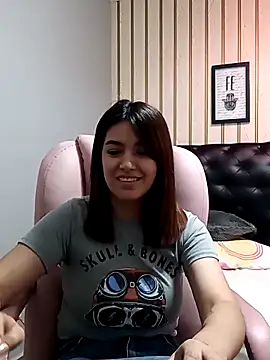 1evelinewood online show from 02-08-26, 12:58