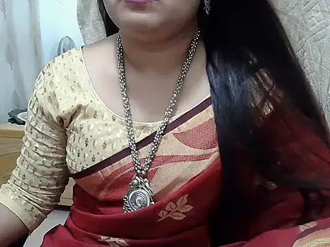 Snapshot of SexyRani2000 chatting on 06-28-26, 04:24 SexyRani2000 online show from 06-28-26, 04:24