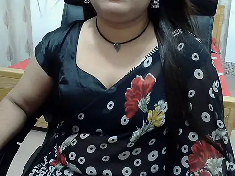 Snapshot of SexyRani2000 chatting on 07-30-26, 04:06 SexyRani2000 online show from 07-30-26, 04:06