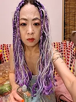 Snapshot of jyuse000ryuse chatting on 07-18-26, 01:04 jyuse000ryuse online show from 07-18-26, 01:04
