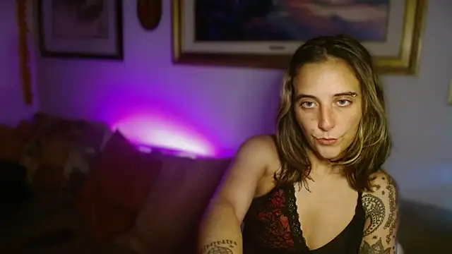 lill daddysgirl online show from 06-18-26, 04:02