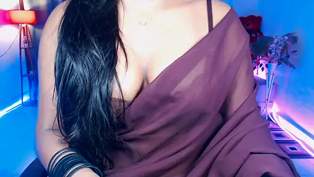 Snapshot of Rashiii_ chatting on 05-20-26, 03:34 Rashiii online show from 05-20-26, 03:34
