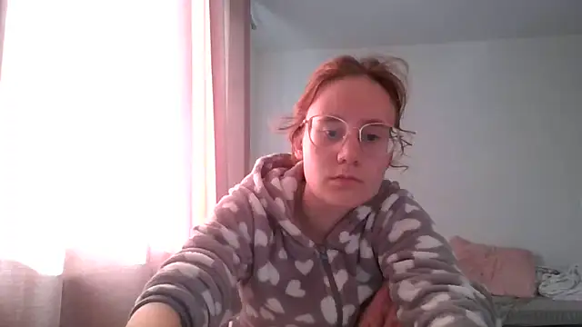 LuckySLove online show from 06-03-26, 04:45