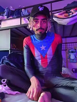 Snapshot of shadespider chatting on 03-18-26, 09:29 shadespider online show from 03-18-26, 09:29