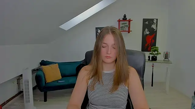 AnneWilsonn online show from 05-20-26, 05:13