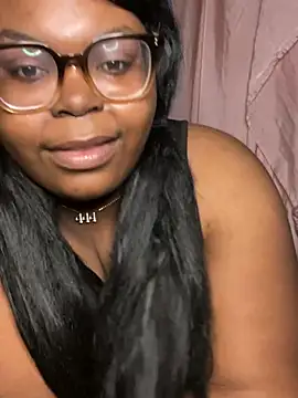TheChubbySiren online show from 05-10-26, 12:05