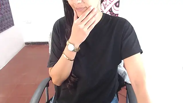 Lucyy Naugthy online show from 03-31-26, 01:44