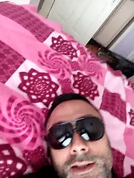 koruhkn online show from 04-01-26, 09:43