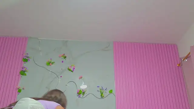 dafne17  online show from 03-27-26, 12:27