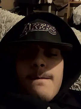 Snapshot of CarmeloA chatting on 01-15-26, 01:10 CarmeloA online show from 01-15-26, 01:10