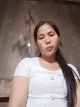 Lyssa-a online show from 05-20-26, 09:59