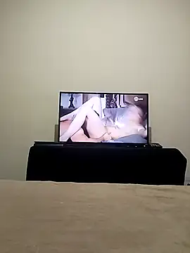 checheludo23 online show from 12-15-25, 06:06