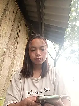 Nguyet2k4 online show from 12-04-25, 01:04