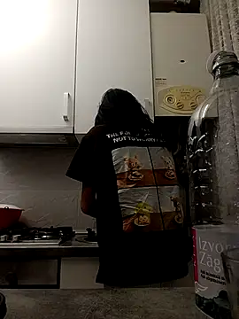 ReneeVoss online show from 02-02-26, 03:16