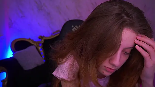 CuteeFoxy online show from 03-27-26, 01:44