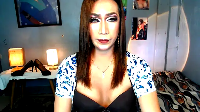 littleredbunny27 online show from 03-16-26, 08:51