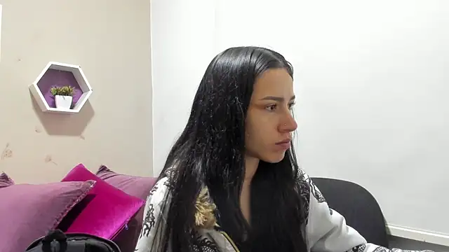 Snapshot of Laskhmi_ chatting on 06-11-26, 12:25 Laskhmi online show from 06-11-26, 12:25