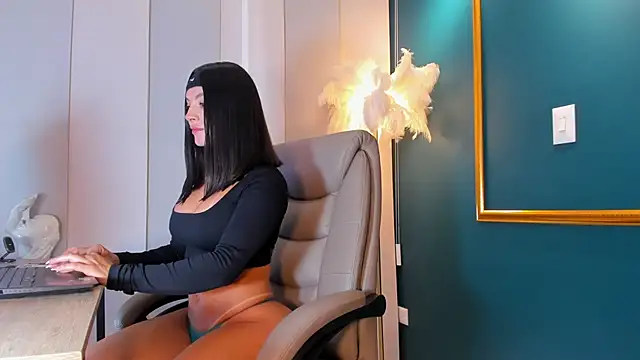 Rashel Frost  online show from 03-16-26, 05:06