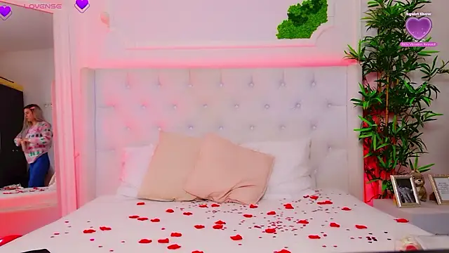 AriannaSins online show from 02-13-26, 01:18