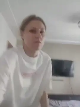 SandyCassie online show from 05-19-26, 08:20