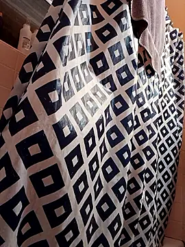 Snapshot of whitepony244 chatting on 10-24-25, 12:30 whitepony244 online show from 10-24-25, 12:30