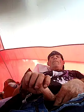 Snapshot of whitepony244 chatting on 03-12-26, 04:02 whitepony244 online show from 03-12-26, 04:02