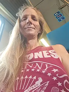Cheryl F online show from 06-19-26, 02:21