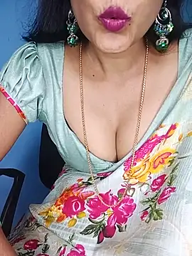 Snapshot of Deepa_telugu chatting on 07-15-26, 05:18 Deepa telugu online show from 07-15-26, 05:18