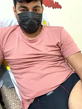 Handsome8677 online show from 01-08-26, 07:32