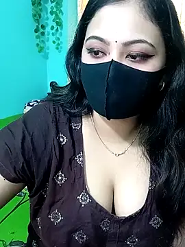 Snapshot of Porimoni22 chatting on 04-18-26, 09:24 Porimoni22 online show from 04-18-26, 09:24