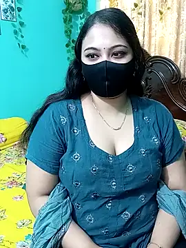 Snapshot of Porimoni22 chatting on 04-24-26, 03:20 Porimoni22 online show from 04-24-26, 03:20